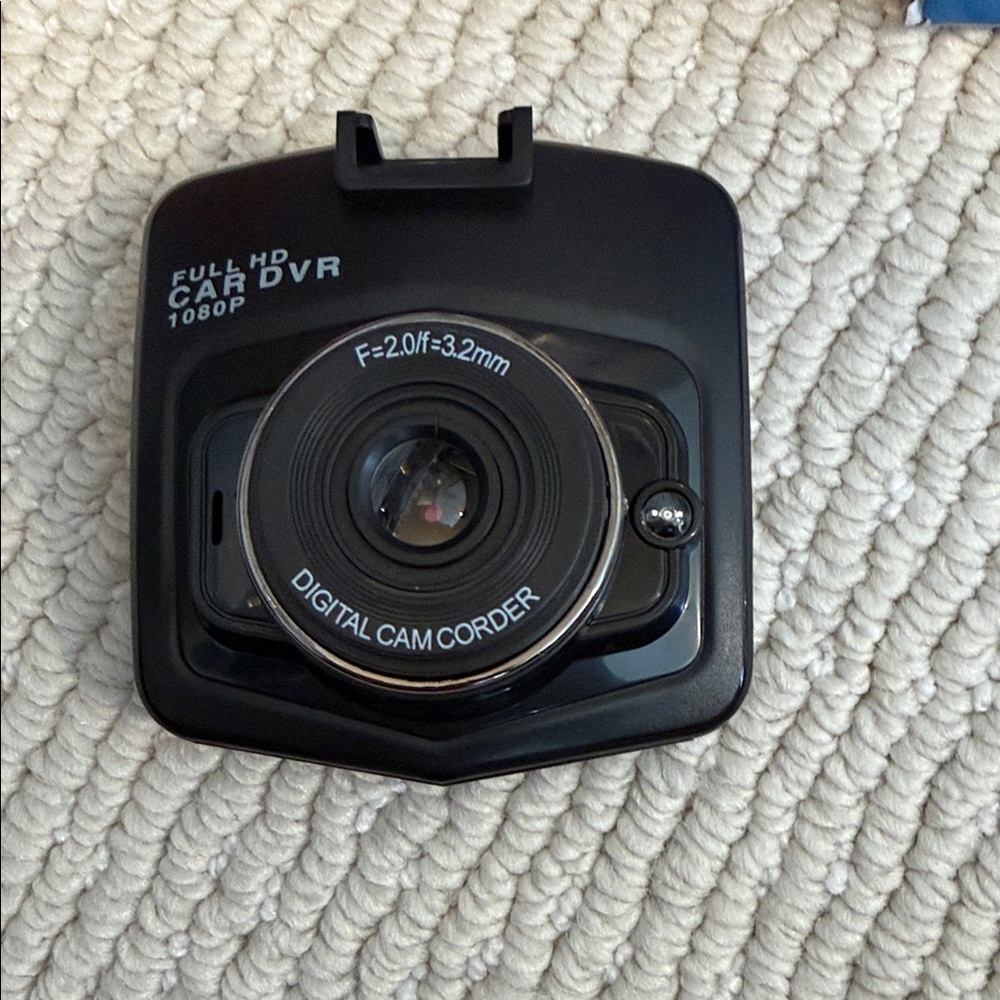 Ash On-Dash Camera with Night Vision - Black - Picture 7 of 8